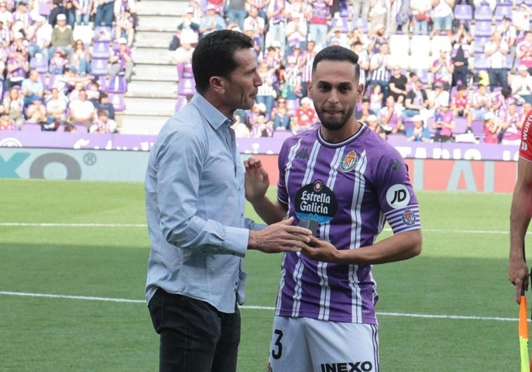 Las lágrimas de Anuar: adiós al Real Valladolid con la insignia de oro